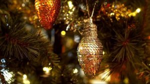 Как украсить елку в 2024 год Дракона