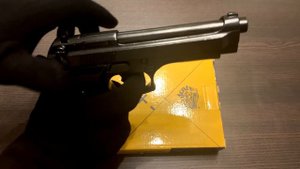 Пистолет Беретта 92, Beretta pistol, Italy 1975, Denix 1254
