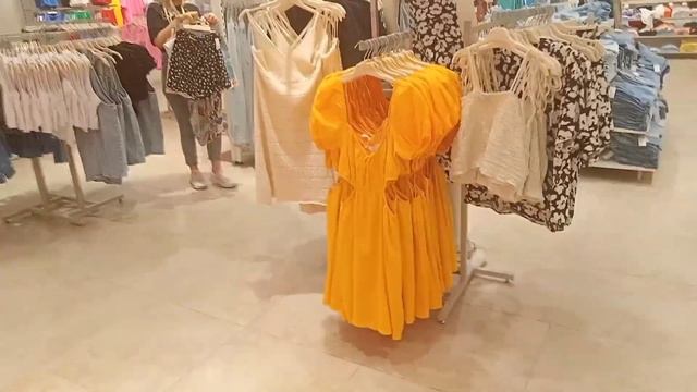 Не всегда можешь купить то, что хочешь. Где купить дешёвые вещи в Анталии!? смотреть онлайн