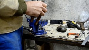 Ремонт активных наушников для стрельбы.