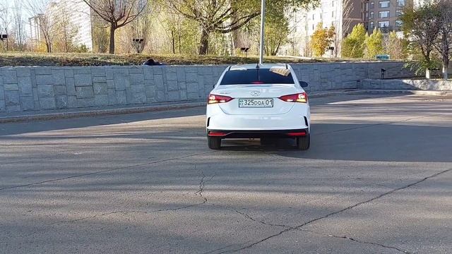 Обзор, отзыв Hyundai Accent 2021 года выпуска