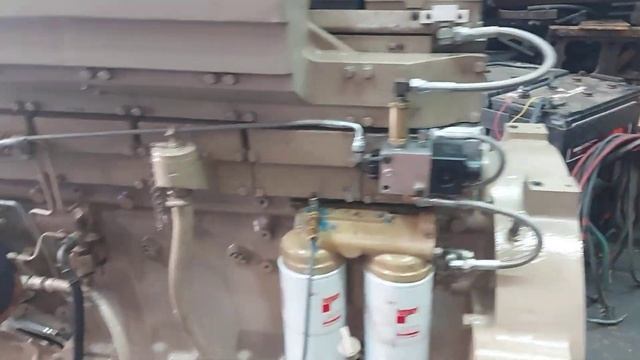 Cummins KTA 19 680 HP MOTOR смотреть онлайн