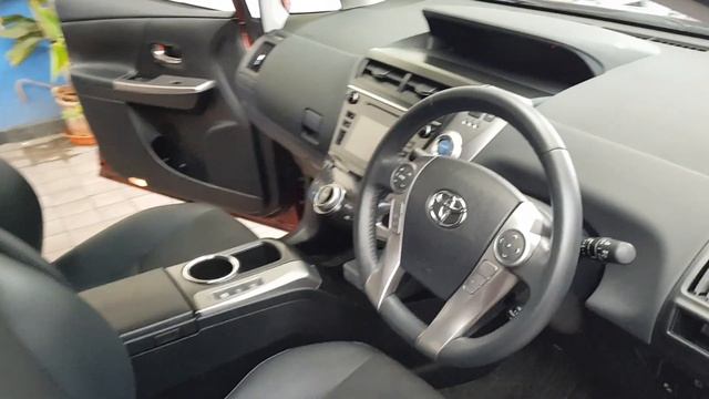 TOYOTA PRIUS PLUS1.8 EXCEL TSS 5d 98 BHP смотреть онлайн