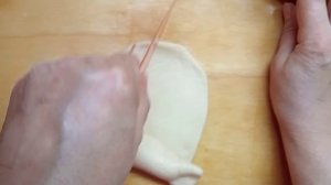 Пуховые рогалики с творогом