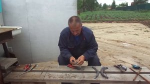 Вязальная проволока. Выбор и подготовка к работе.