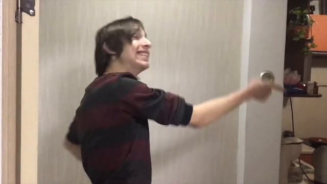 Трум трум лайфхак|как попить БЕСПЛАТНО кока колы