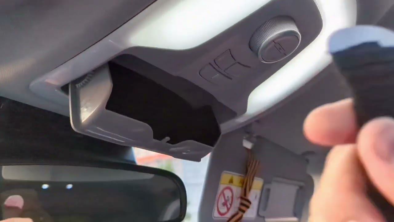 Chery Tiggo 4 pro комплектация Ultimate включение среднего плафона при открытии дверей смотреть онлайн