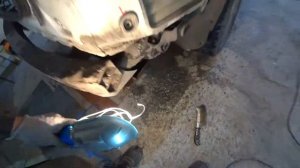 Установка фаркопа на Mercedes-Benz ML W164 и подключение блока согласования.