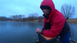 Первый лёд зимняя рыбалка 2021-22 ??? Стоит ли того . Первый лёд в московской области.