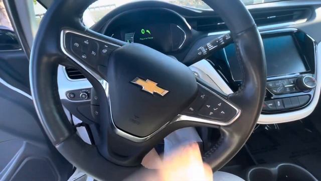 2018 vs. 2019 vs. 2020 Chevrolet Bolt EV LT Horn Comparison смотреть онлайн