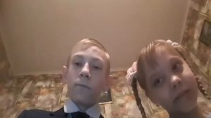 песня Учат в школе