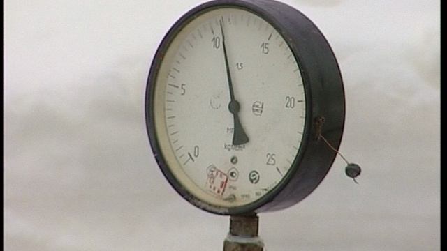 2002.02.09  Мегион  МНГ ликвидация аварии нефтепровода