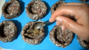 Готовлю их часто вместо котлет! Гнезда (корзиночки) из фарша с грибами и сыром