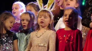 Финальная песня концерта в ДК "Авангард"