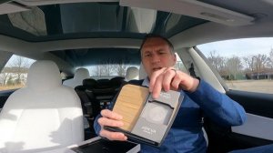 New Tesla Model 3 wireless charger YOU NEED NOW! - Best accessory you can get. With Free SD card