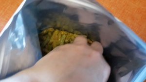 Покупки из зоомагазина для шиншилл, кролика и кота / Бумажный наполнитель для лотка.