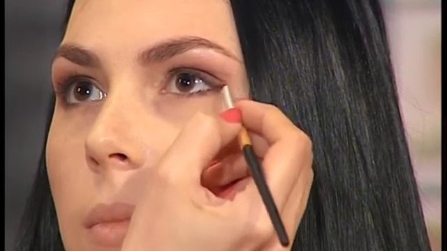 Час Порад - дневной смоки макияж на 8 марта смотреть онлайн