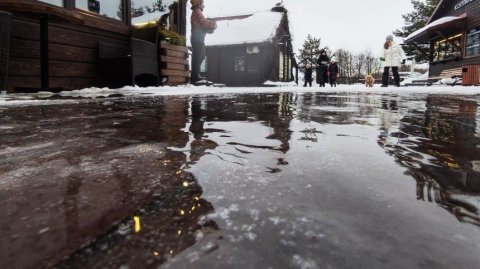 Улицы Москвы затоплены из-за резкого потепления