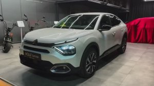 Замечательный автмобиль Citroen C4 X