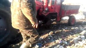 Т-16 оборвало полуось. Везем домой.