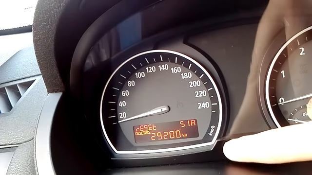 BMW — Сброс сервисного интервала X3 E83 смотреть онлайн