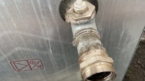 Устройство зимней теплицы для выгонки тюльпанов и посева рассады.