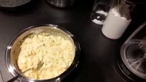 #оладьи#творог#оладьи из творога Пышные, очень нежные оладьи из творога. Легко и просто..