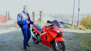 Обзор Honda VFR 800 тест драйв,плюсы и минусы всё по честному.