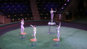 Эквилибр на тростях БелГосЦирк