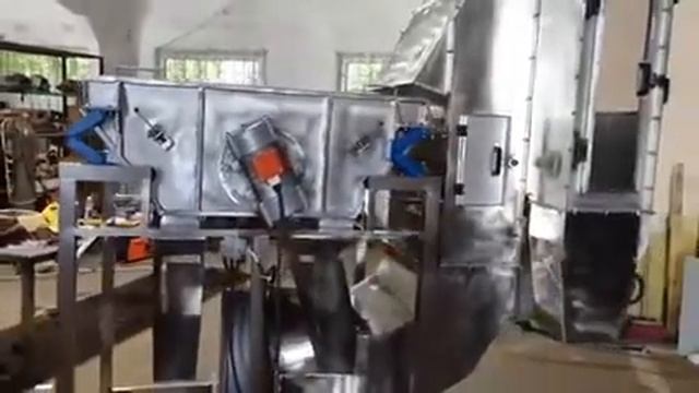 Веялка для ягоды с виброподачей Insortex смотреть онлайн