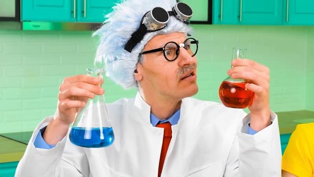 Кулинарный Челлендж: Я против Бабушки | Вкусные Кухонные Лайфхаки от PaRaRa Challenge смотреть онлайн