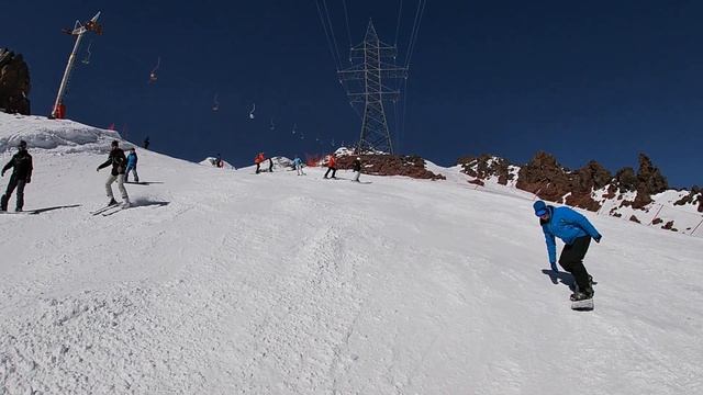 ЭЛЬБРУС, ГАРАБАШИ. Катание на СНОУБОРДЕ Technine Shred til death смотреть онлайн