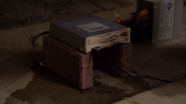 Sony CD Drive Torture смотреть онлайн