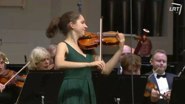 Balys Dvarionas- Violin Concerto in B-minor, Lina Juknevičiūtė смотреть онлайн