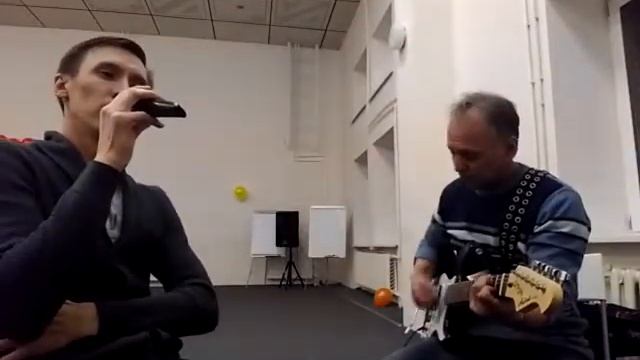 Парень из Уфы пишет песни, от которых поют и плачут сердца смотреть онлайн