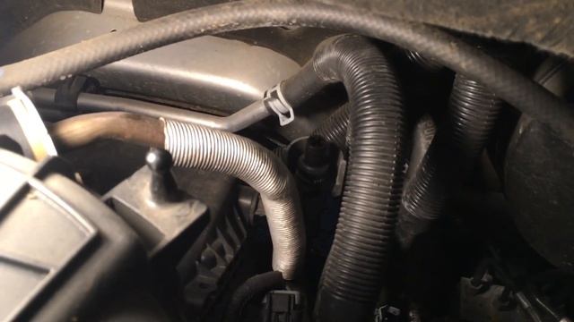 PCV valve Replacement - Easy! смотреть онлайн