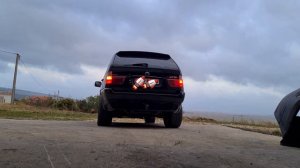 BMW X5 E53 4.4 V8 exhaust sound revving custom supersprint decatted revs m62b44 m62