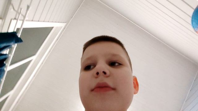 Чисто просто играл в танки