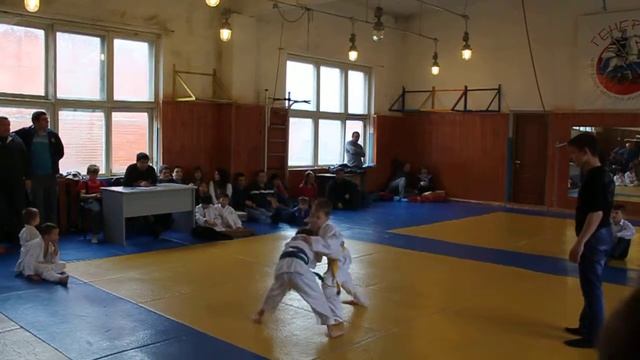 Скойбеда Мирослав. 6 лет. Турнир 29.12.2013. 3-я схватка. смотреть онлайн