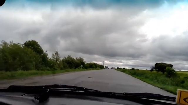 Луганск. Как мы прошли таможню. Должанское дорога УЖАС. /8.06.2021/ смотреть онлайн
