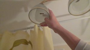 Никогда не вкручивайте мощную лампу накаливания в светильник для маломощных ламп!