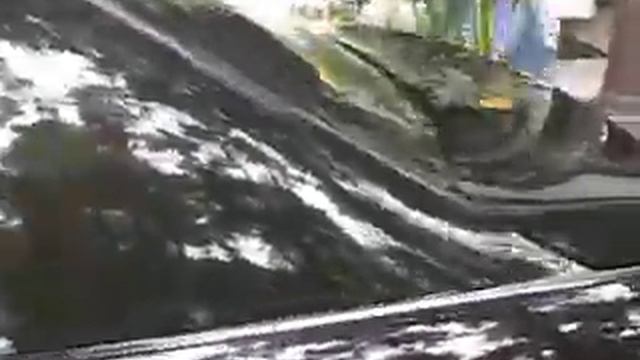 Nissan Tiida, prueba de manejo смотреть онлайн