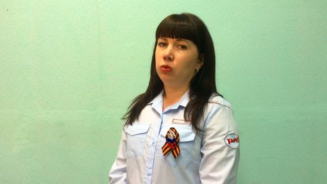 Читает стихотворение собственного сочинения "Память о великом..." Екатерина Юрьевна Куркина