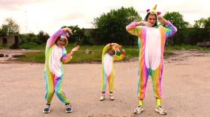 Танец дЭрзких единорогов ?Just dance 2020 Billie Eilish Bad Guy #justdance #billieeilish #unicorns