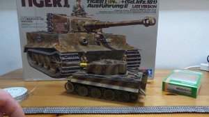 Сборка модели танка TIGER 1 Late Version "Tamiya". Этап 16. Наборные металлические траки