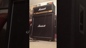 Marshall JCM 900 (iPhone 4s Test)