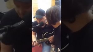 Песня Под одним зонтом ДЖеки Бо и Манюнинская