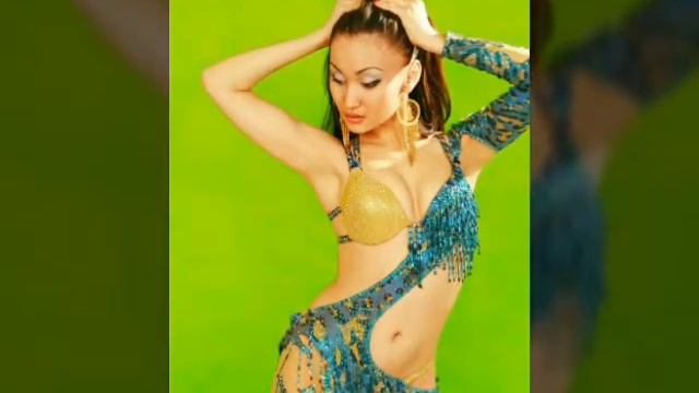 Zarina/Разные восточные костюмы смотреть онлайн