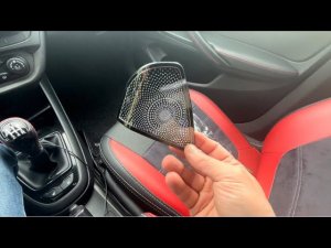 LADA VESTA Накладки на пищалки.