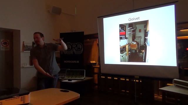 Nördcafé med Pontus Pihlgren – Riktiga datorer har blinkenlights смотреть онлайн